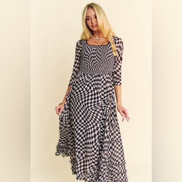 🟠258B. Printed Checkered Mesh Flowy Maxi Dress - Picture 8 of 9